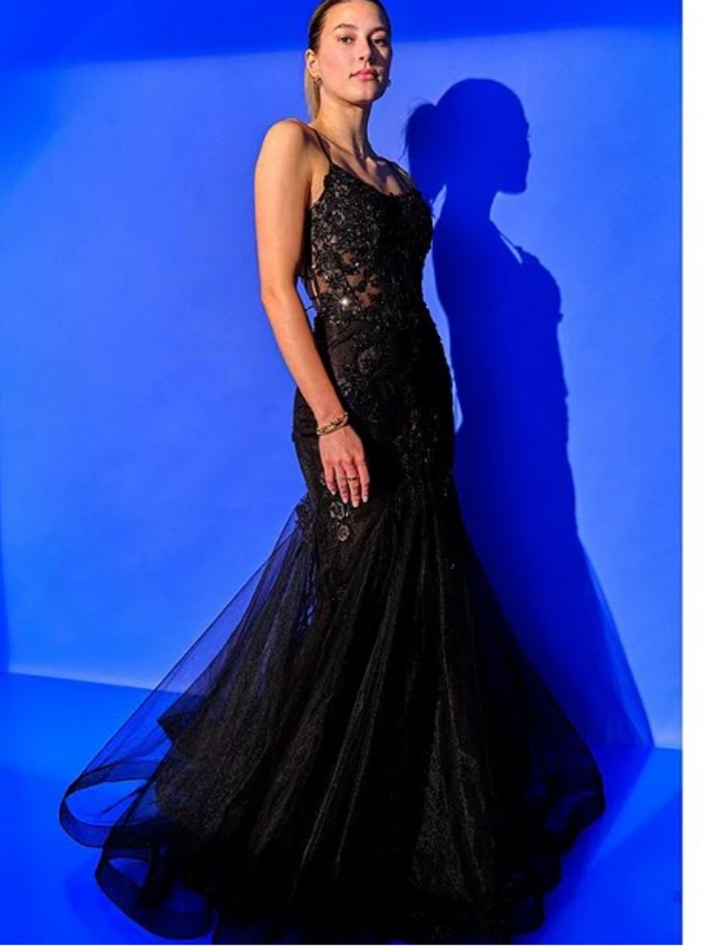 GB Mermaid Beaded Applique Lace Back Gown
$379.00 NWT size 3 - Picture 2 of 15